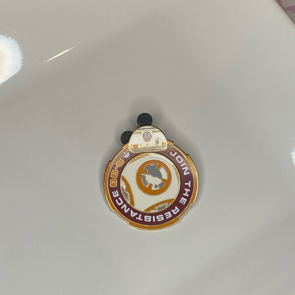 Star Wars BB-8 Join the Resistance Pin - Orange and Gold